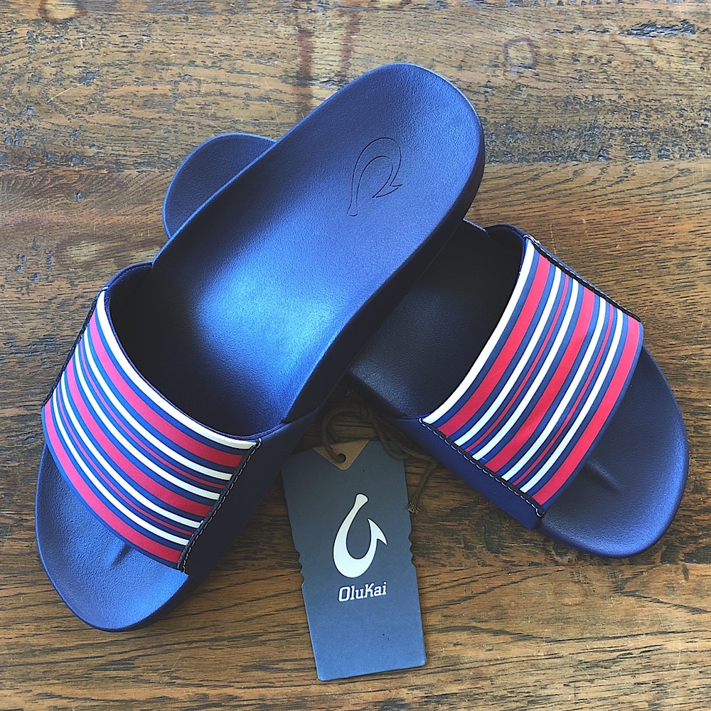 OluKai Premium Footwear Women’s KIPUNI Slide Sandal Limited Edition💙❤️🤍 Size 7